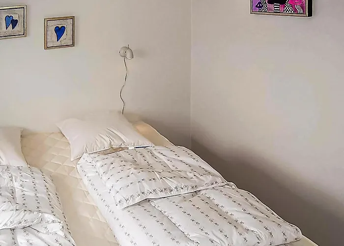 Casa vacanze Lovely In With Sauna *